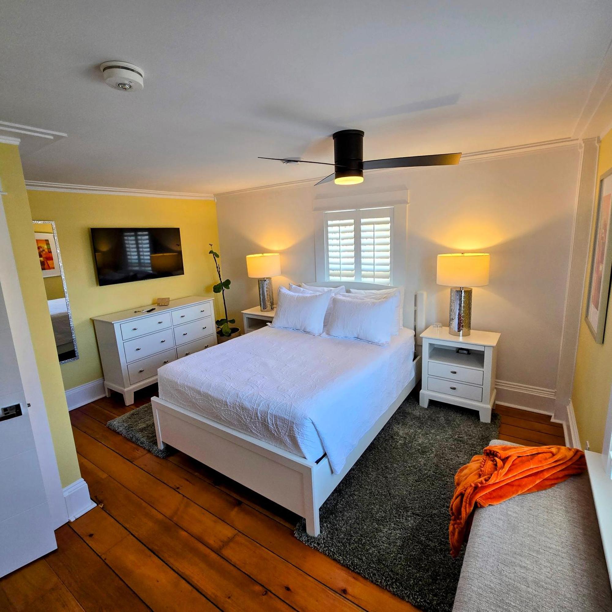 The Royal Manor Inn Niagara-on-the-Lake Екстер'єр фото